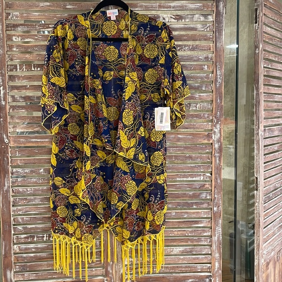 New with tags small Lularoe Shirley duster cardigan pool cover up bohemian